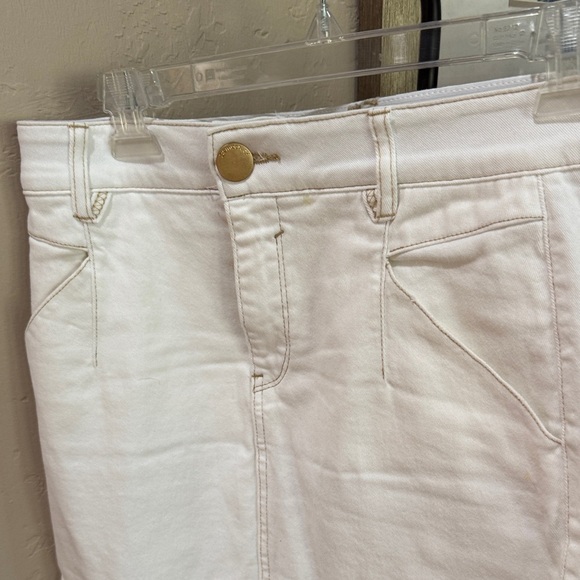 Democracy White Denim Skirt Size 6 - Picture 3 of 10